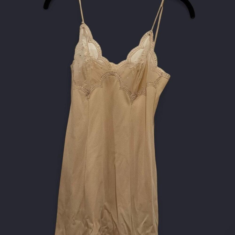 Vintage la perla sheer cup